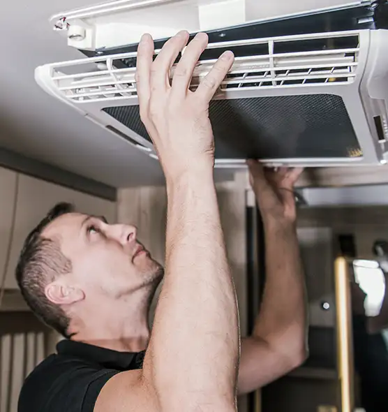  Professional Licensed And Insured Cleaners in Okemos, MI